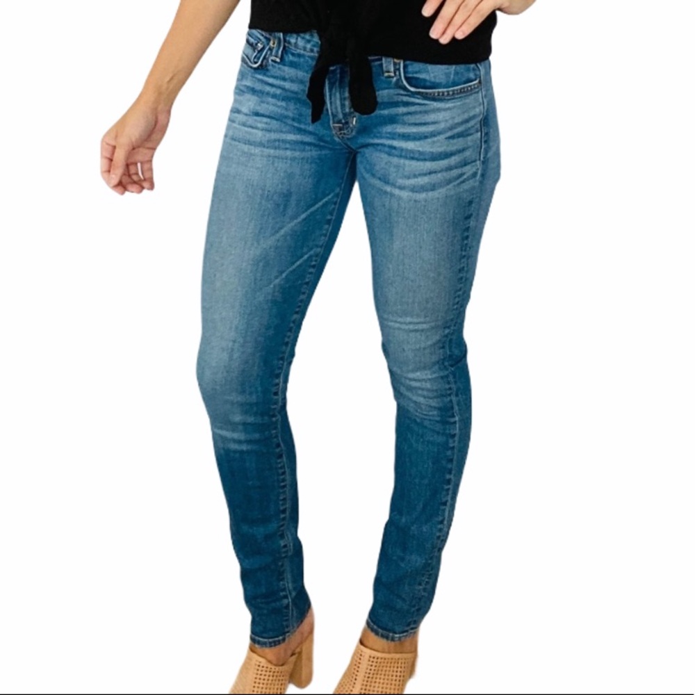⭐️ SOLD ⭐️ TEXTILE ELIZABETH JAMES Kate Jeans - Picture 1 of 12